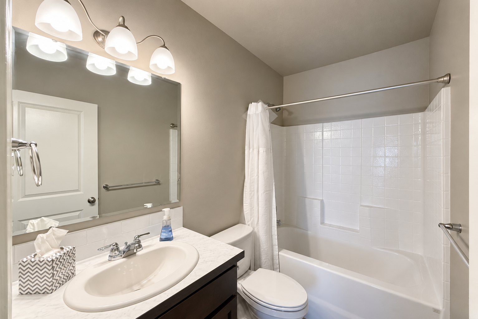 Bathroom in a Meridian rental home maintained by Genesis Pro Solutions